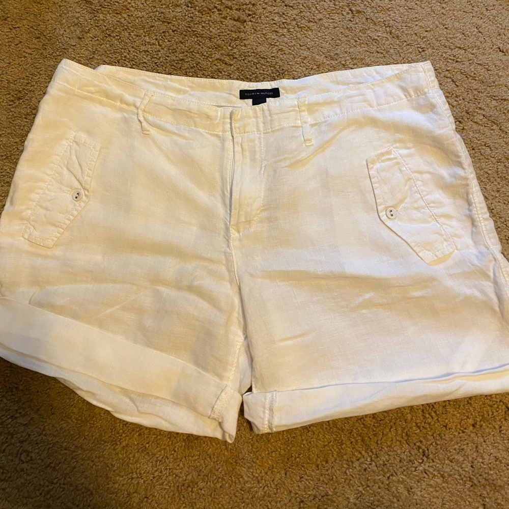 White linen shorts women’s size 12 new without tag